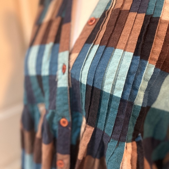 Boutique flannel tunic/mini dress. Size L. - Picture 7 of 9